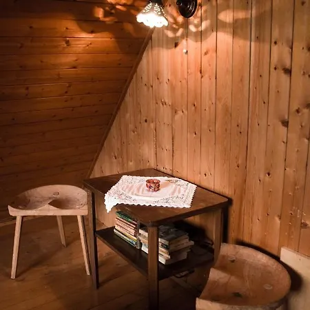 Private Mountain In With Hot Tub